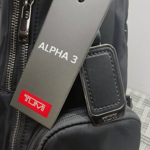 NWT Tumi Voyageur Women's Black Tactical Commuter Backpack - Picture 5 of 8